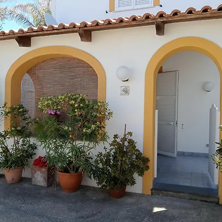 펜션 Casa Pitosforo Casa Ulivo *