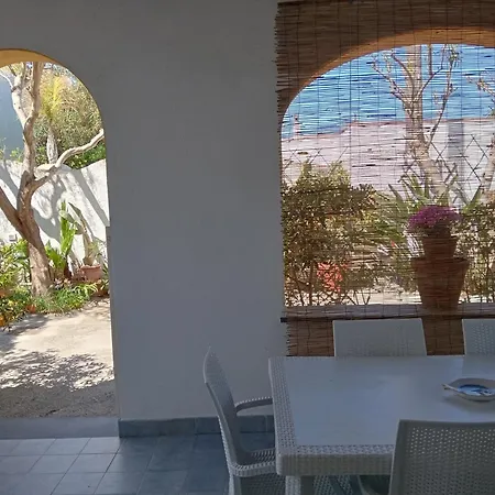 Casa Pitosforo Casa Ulivo 펜션 *