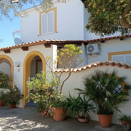 Casa vacanze Casa Pitosforo Casa Ulivo Forio di Ischia